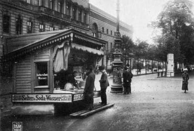 Sodawasserstand "Unter den Linden" 1901
